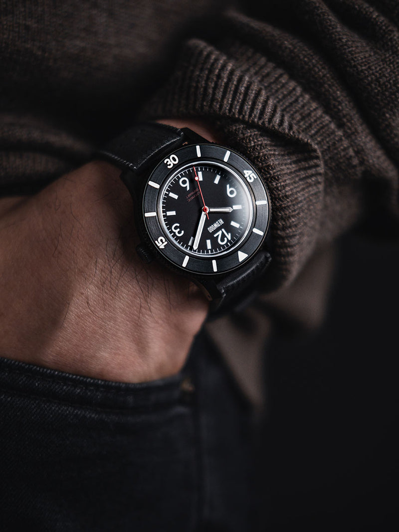 Tactical v3 - Stealth (Automatique)